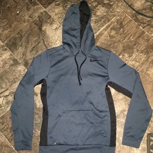 Men’s Nike hoodie men’s small athletic
